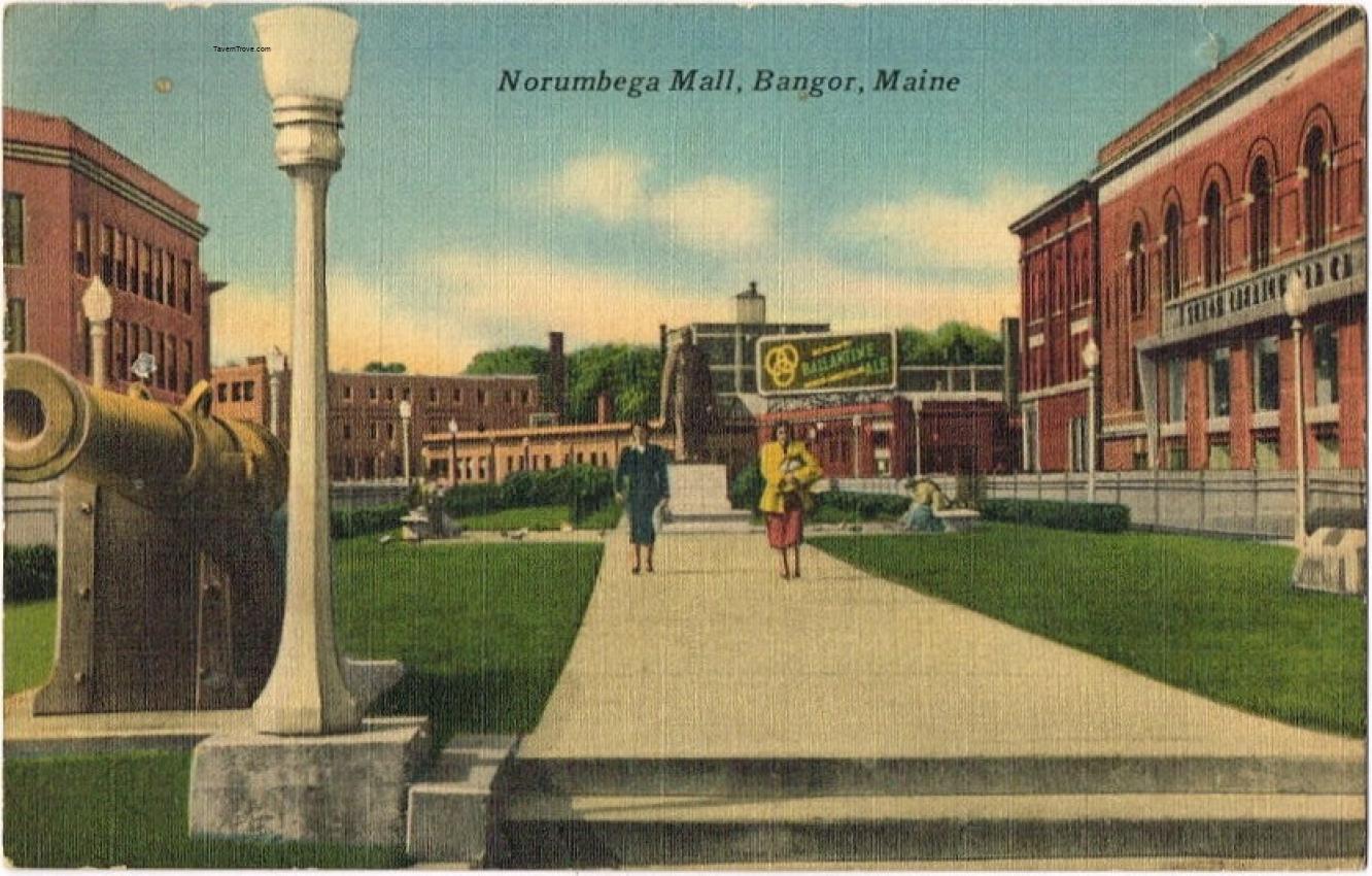 Norumbega Mall, Bangor Maine Ballantine Sign